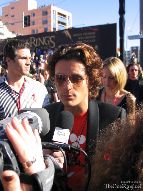Orlando Bloom On The Red Carpet - 600x800, 97kB