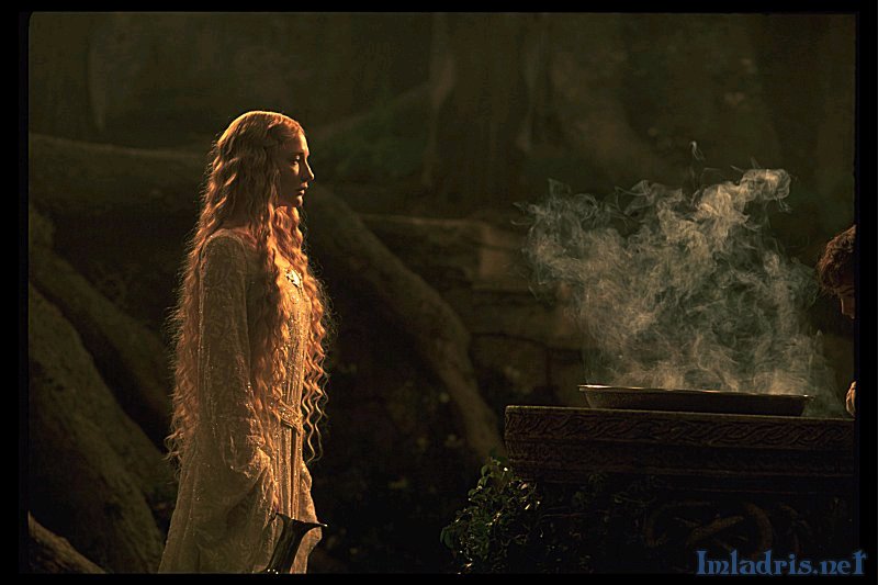 Galadriel and her mirror - 800x533, 66kB