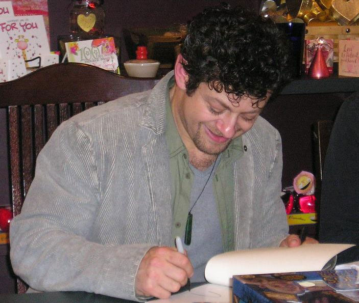 Andy Serkis Booksigning Reports: California - 703x595, 90kB