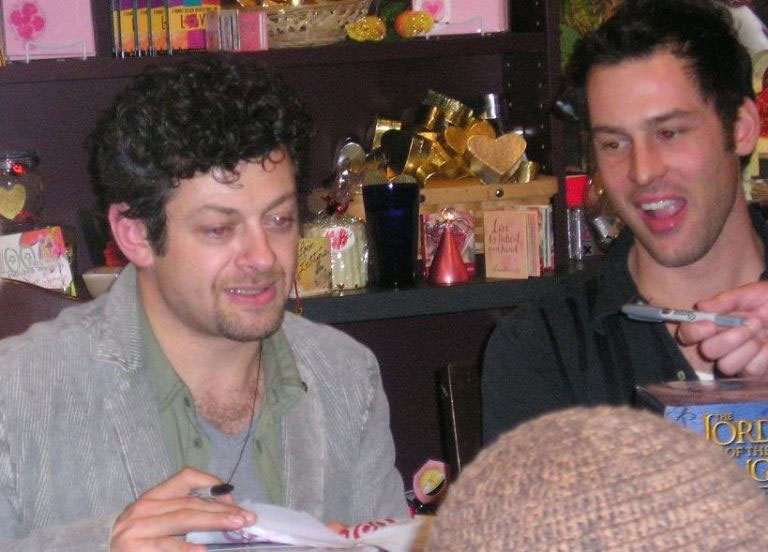 Andy Serkis Booksigning Reports: California - 768x552, 81kB