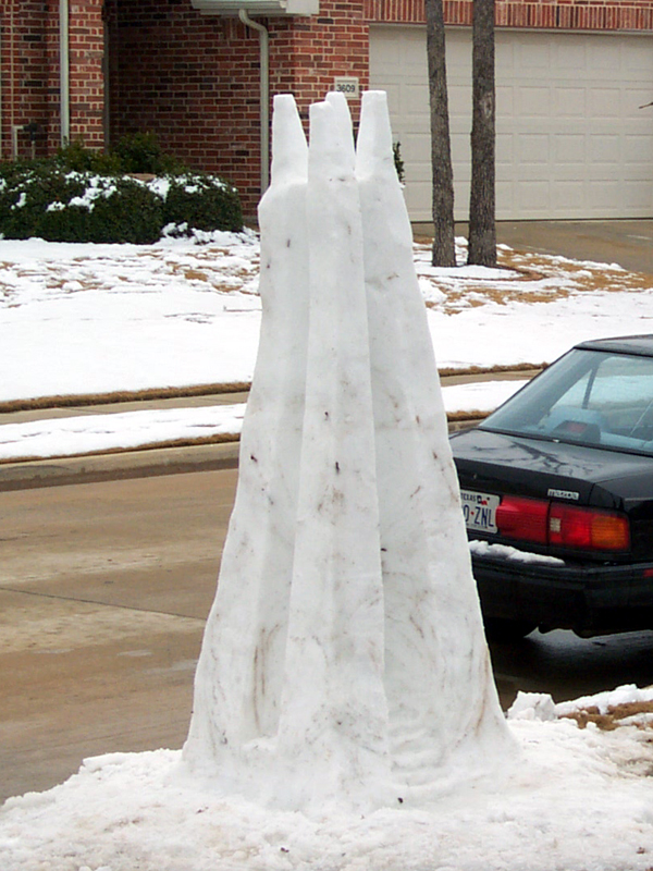 Isengard Snow Sculpture - 600x800, 369kB