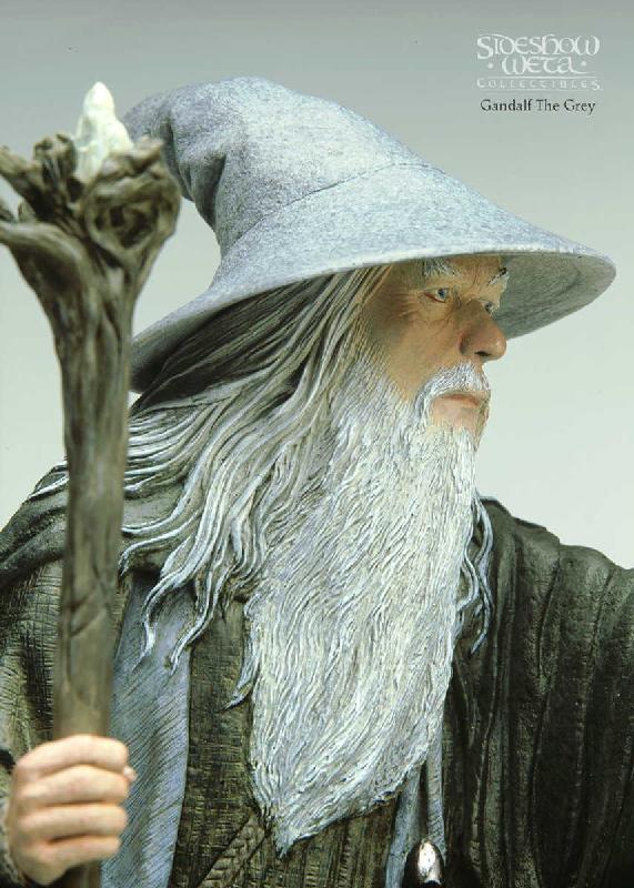 Gandalf the Grey Figure - 571x800, 83kB