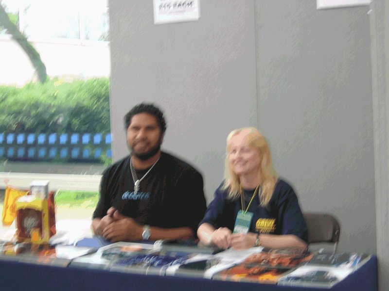 Collectormania 2004 Images - 800x600, 61kB