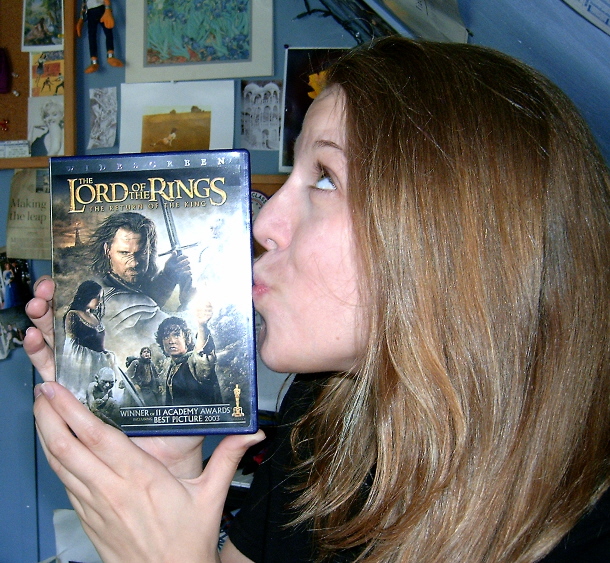 TORN Fans And Their ROTK DVD! Gallery II - 610x563, 239kB