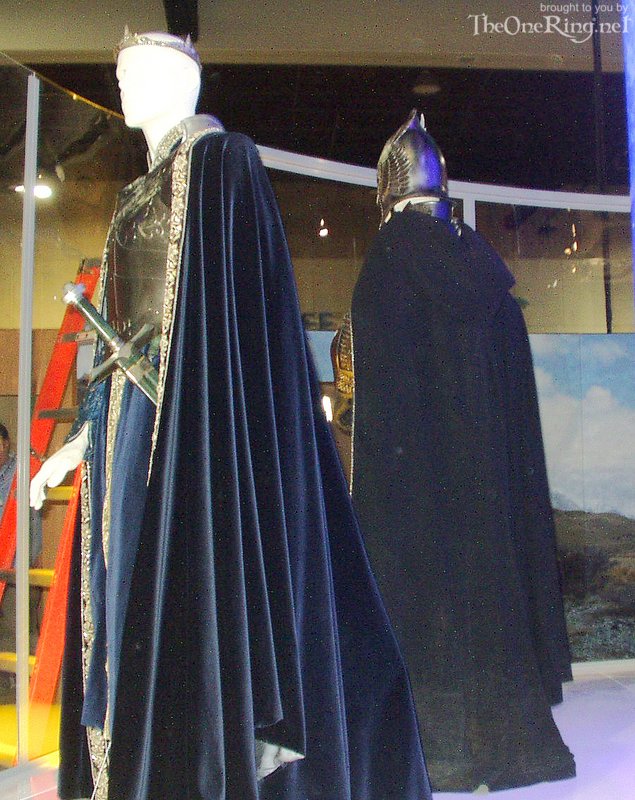 Costume Display - Faramir and Gondorian Guard - 635x800, 132kB