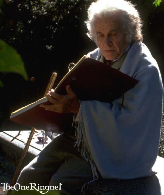 Bilbo Writes In The Red Book - 539x640, 33kB