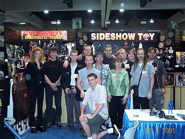 The WETA Team at Comic-Con 2001 - 640x480, 121kB