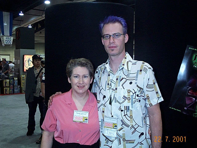 Quickbeam and Heather at Comic-Con 2001 - 640x480, 71kB