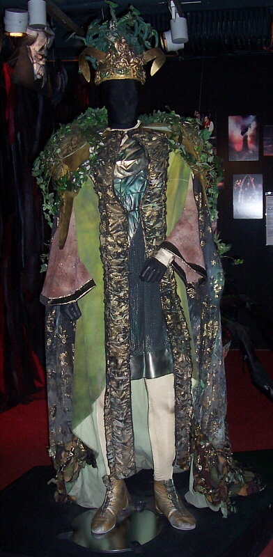 Hobbit Play Costumes - 392x800, 178kB