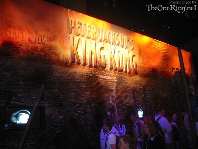 King Kong Booth at E3 - 640x480, 53kB