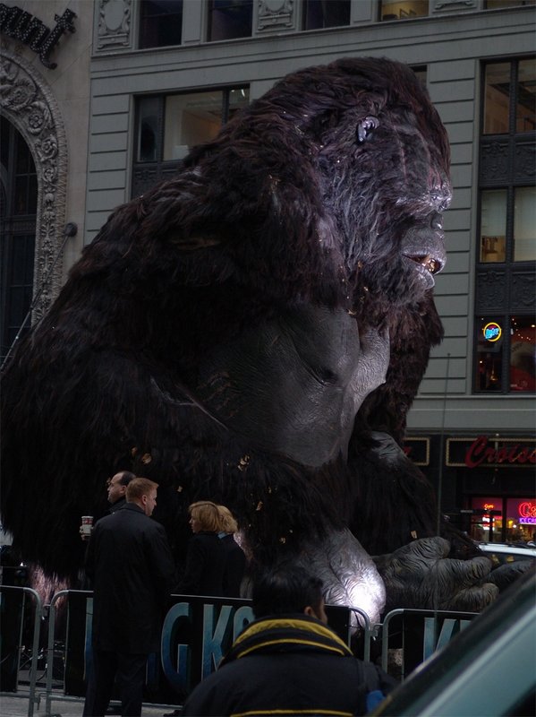King Kong Premiere: New York, New York - 599x800, 83kB