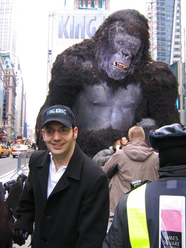 King Kong Premiere: New York, New York - 600x800, 96kB