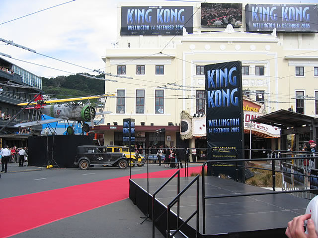 King Kong Premiere: Wellington - 640x480, 86kB