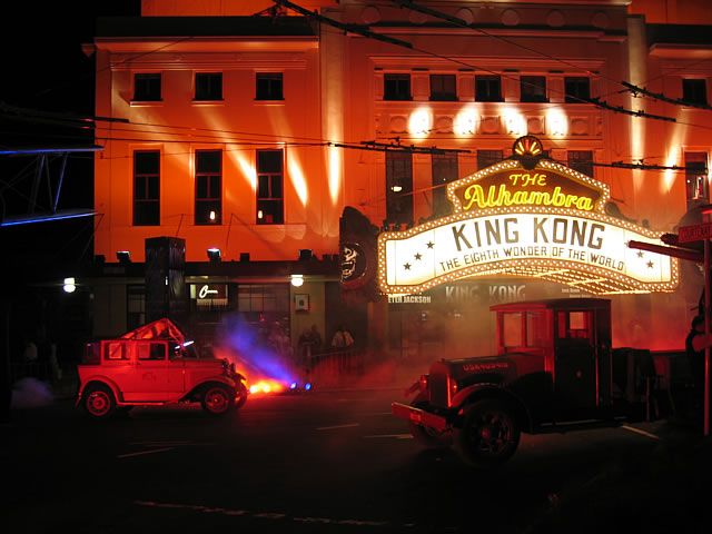 King Kong Premiere: Wellington - 640x480, 67kB