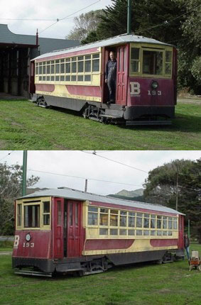NY Tram at Museum - 283x430, 37kB
