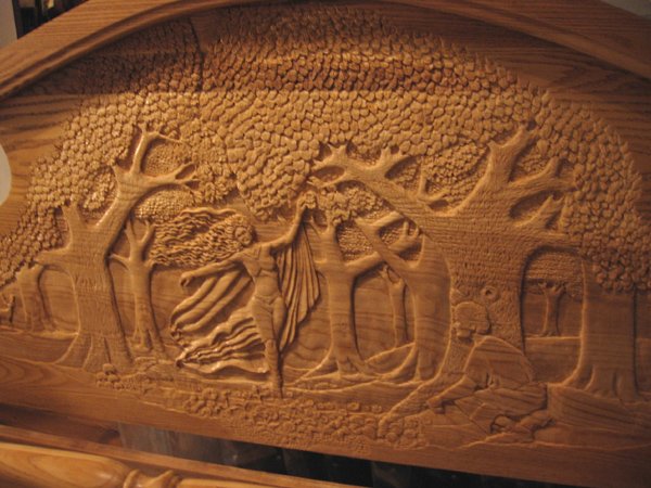 Hand Made Beren and Luthien Bed - 600x450, 64kB