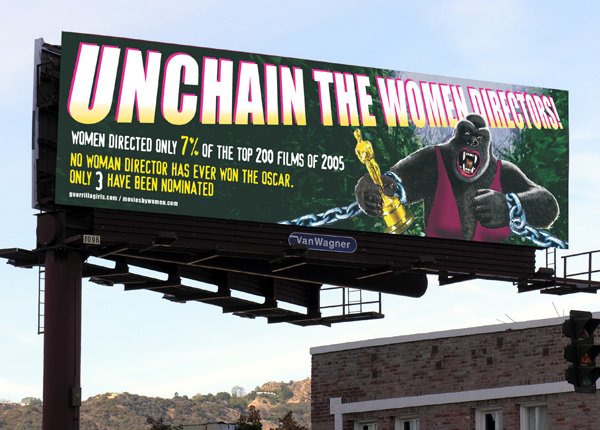 Transvestite Kong billboard attacks L.A. - 600x430, 62kB