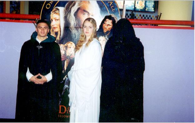 St. Charles LOTR Premiere Party - 624x395, 38kB