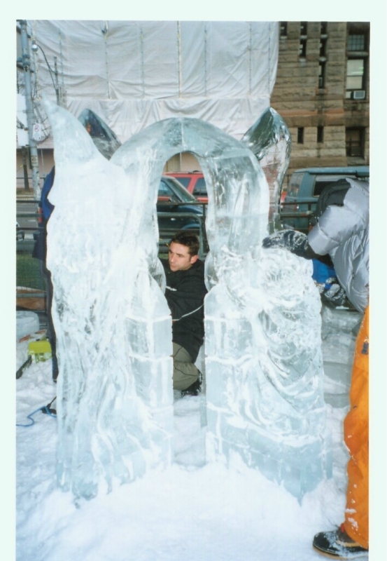 LoTR Ice Sculpture - 553x800, 278kB
