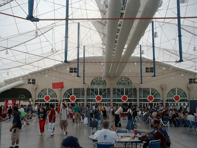 The Convention Center Atrium - 640x480, 101kB