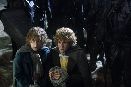 Merry and Pippin Two Towers Image - 450x300, 26kB