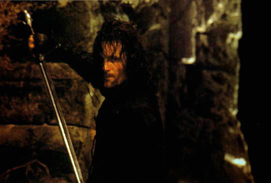 Viggo as Aragorn! - 541x366, 23kB
