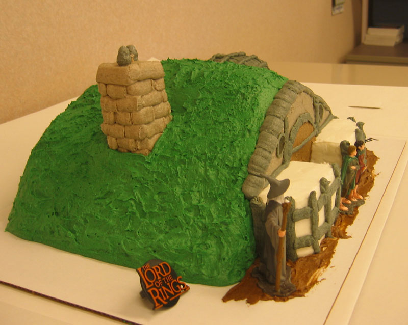 Hobbit Hole Cake - 800x638, 88kB
