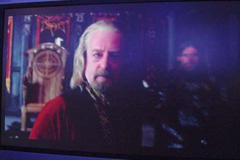 Theoden and Gamling - 480x320, 28kB