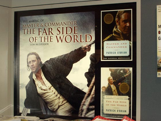 Master And Commander Covers At Book Expo America - 560x420, 47kB