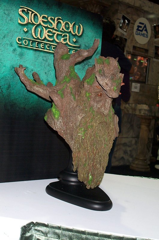 Treebeard Bust 2 - 530x800, 101kB