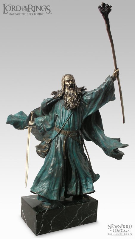 Front View - Gandalf the Grey Bronze - 453x800, 48kB