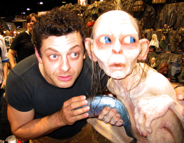 Andy Serkis Images from Comic-Con 2003 - 600x466, 85kB