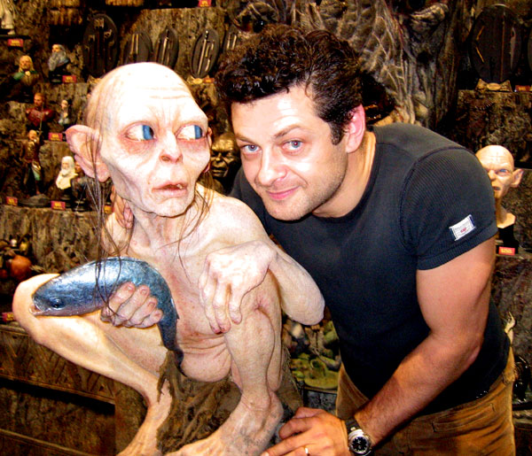 Andy Serkis Images from Comic-Con 2003 - 600x515, 108kB
