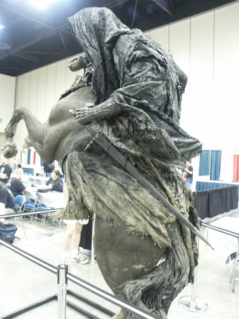 GenCon 2003 Images - The Nazgul Attacks! - 480x640, 105kB