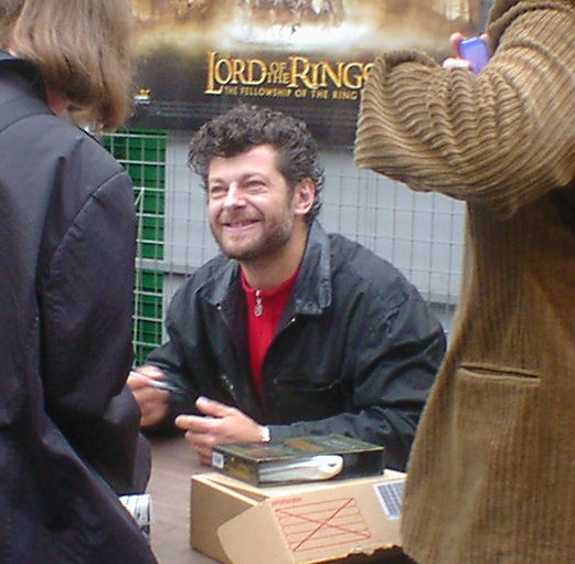 Andy Serkis at 'Borough Market' in London - 521x511, 70kB