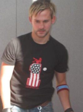 Collectormania 4 Images - Dominic Monaghan - 266x360, 18kB