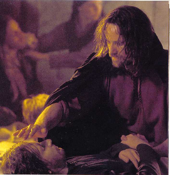 Aragorn the Healer - 707x728, 55kB