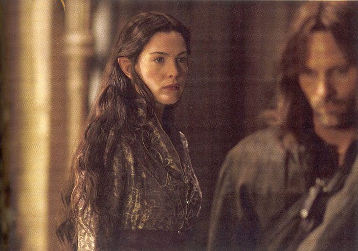 Arwen stares at Aragorn - 700x491, 80kB