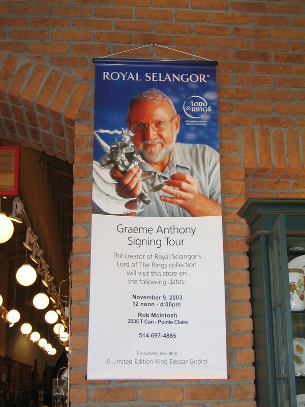 Royal Selangor Sculptor Greame Anthony in Montreal - 600x800, 94kB
