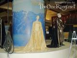 Costume Display - Eowyn, Aragorn - (800x600, 99kB)