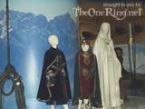 Costume Display - PIppin, Merry and Galadriel - (800x600, 102kB)
