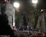 Filming At Helm's Deep Gates - (600x489, 45kB)
