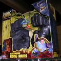 Comic-Con 2005: King Kong Goodies - (700x703, 135kB)
