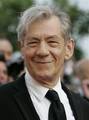 McKellen keen to be Gandalf in Hobbit