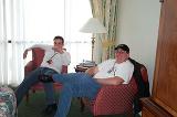 Corvar and Andy Relax at Dragon*Con - (800x531, 62kB)