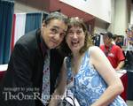 John Rhys-Davies and an excited fan! - (500x399, 52kB)