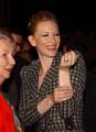 Blanchett at LA Premiere of 'Veronica Guerin' II - (291x398, 21kB)